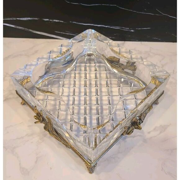 Vintage Glass Crystal Ashtray on a Gilt Ormolu Base Stand Hollywood Regency MCM - Picture 11 of 12